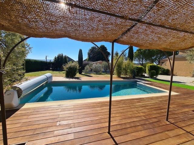 Family First Villa Gargas  Exterior photo